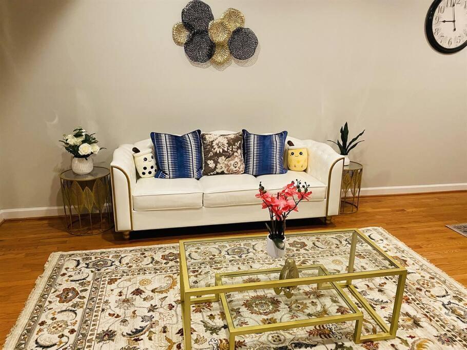 Spacious, Relaxing & Gorgeous 4bd/4ba House In Dc! * Washington