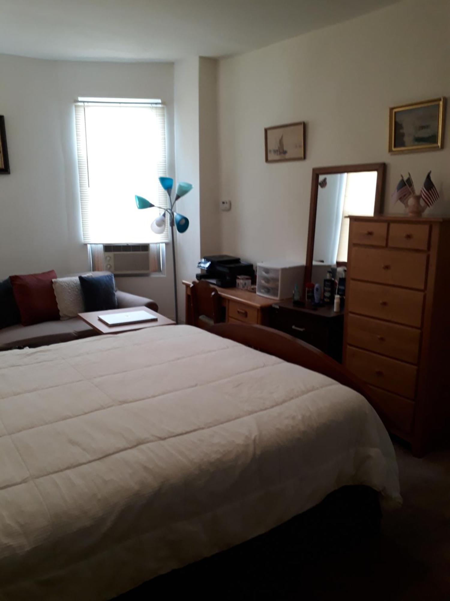 Pleasant Rooming House Homestay