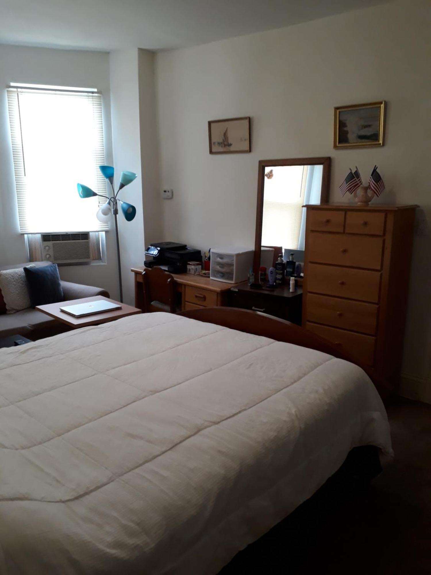 Pleasant Rooming House *