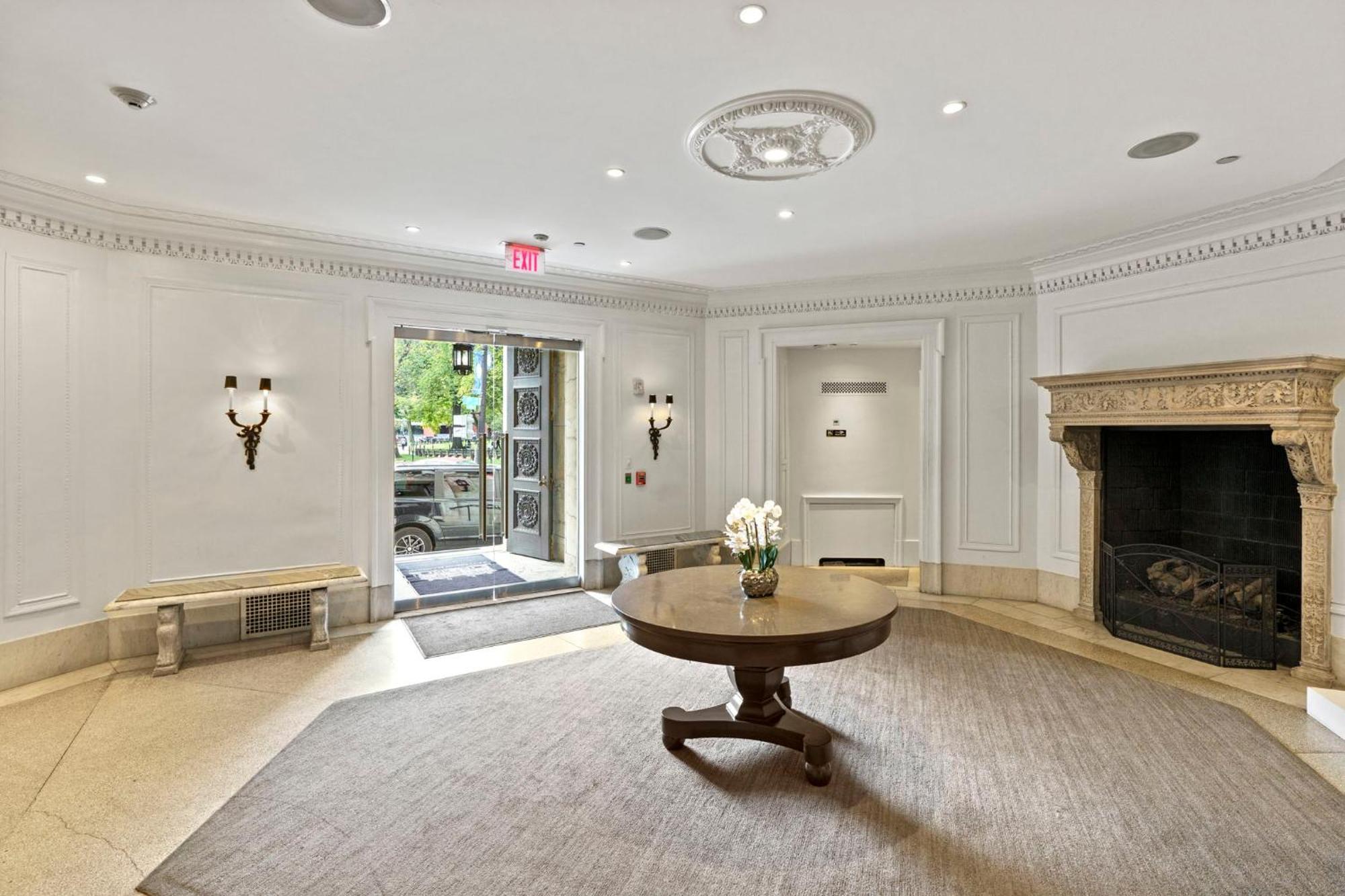 Placemakr Dupont Circle Aparthotel 4*