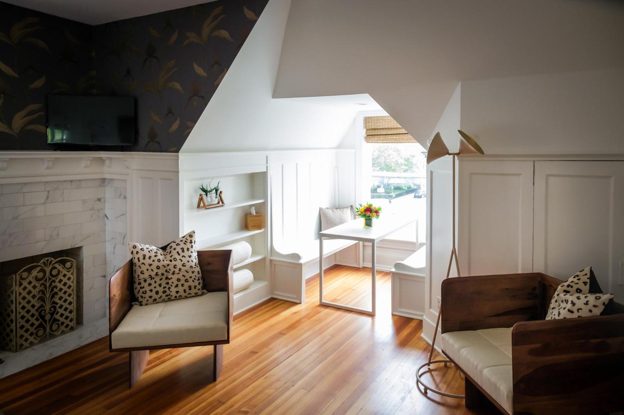 Swann House Bed & Breakfast 4*