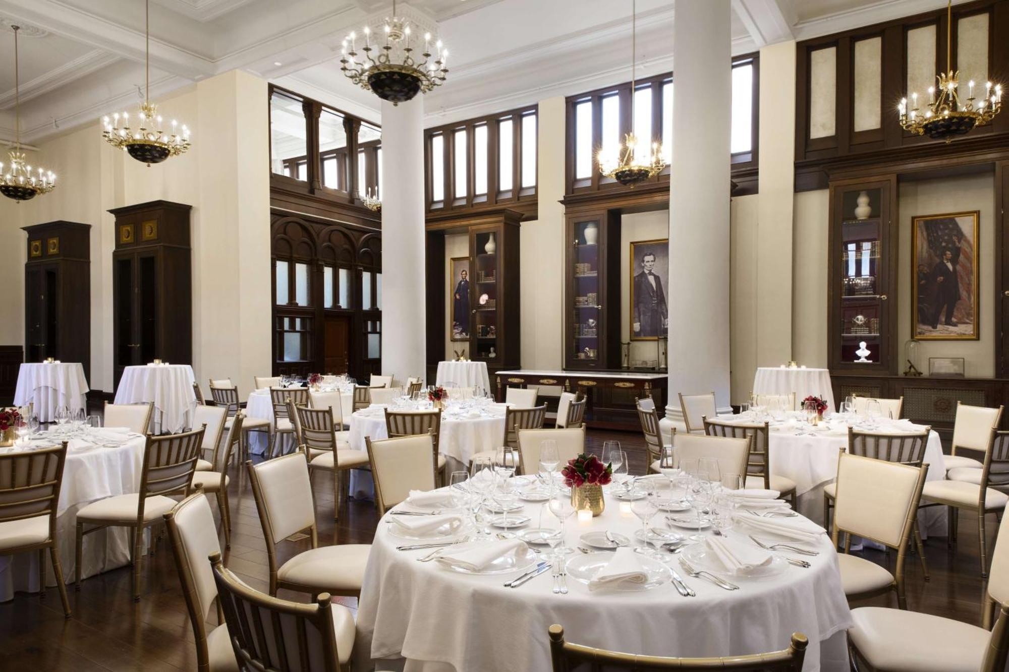 Waldorf Astoria Dc 5*