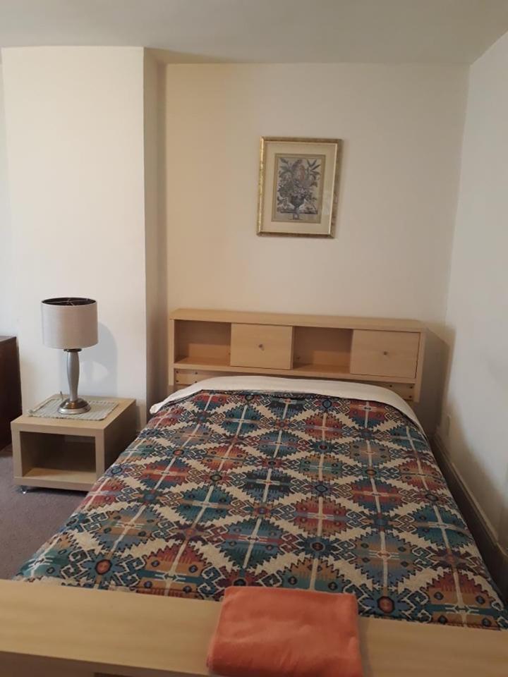 Pleasant Rooming House Washington