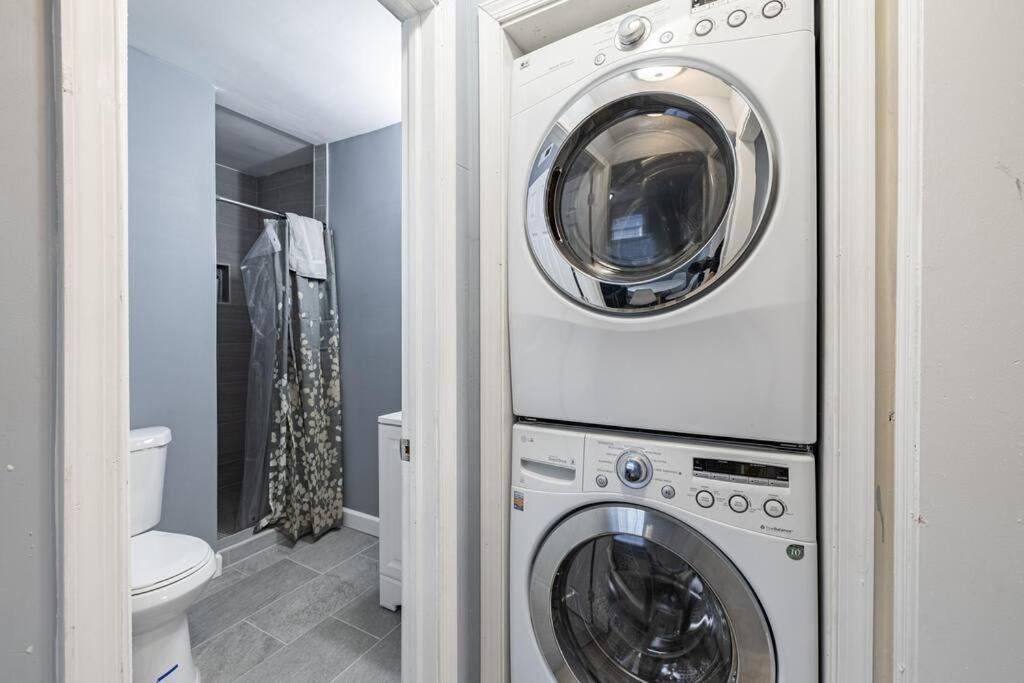 Cozy Updated 2br In Dc Apartment