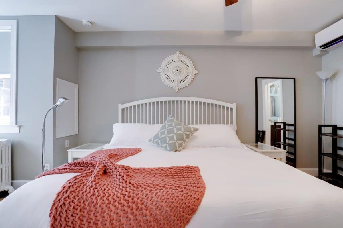 Apartment Sojourn 1 Bedroom With Private Patio Washington