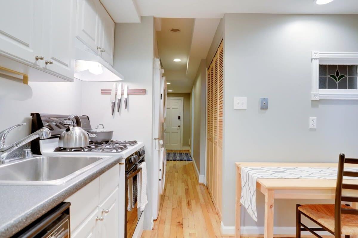 Apartment Sojourn 1 Bedroom With Private Patio Washington