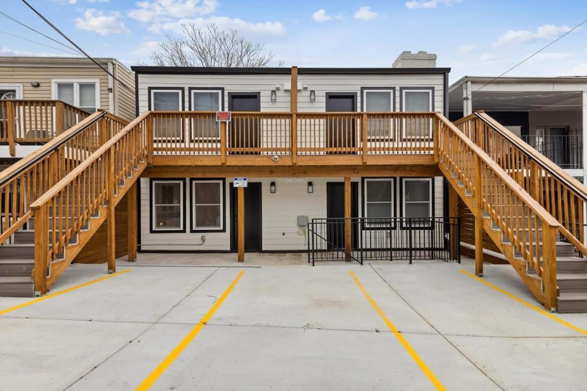 Excellent 2-br In Hip Area Of Dc Apartment Washington
