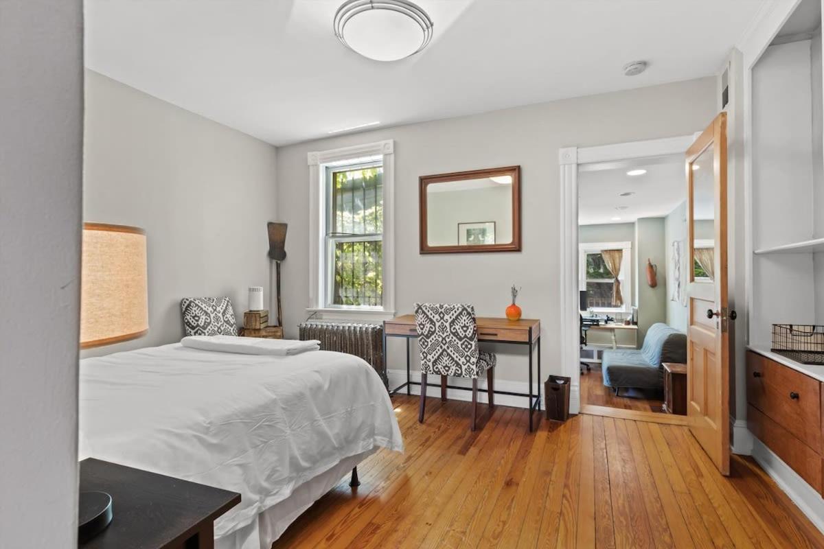 Capitol Hill Convenient To H St Holiday home *