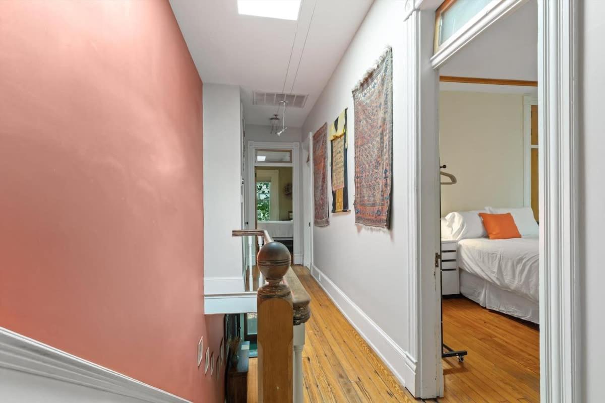 Holiday home Capitol Hill Convenient To H St *
