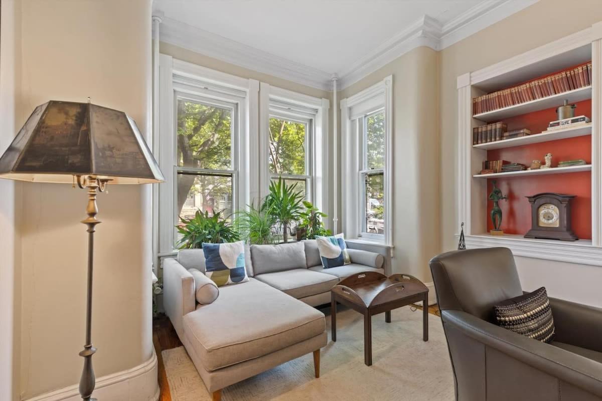 Capitol Hill Convenient To H St Holiday home