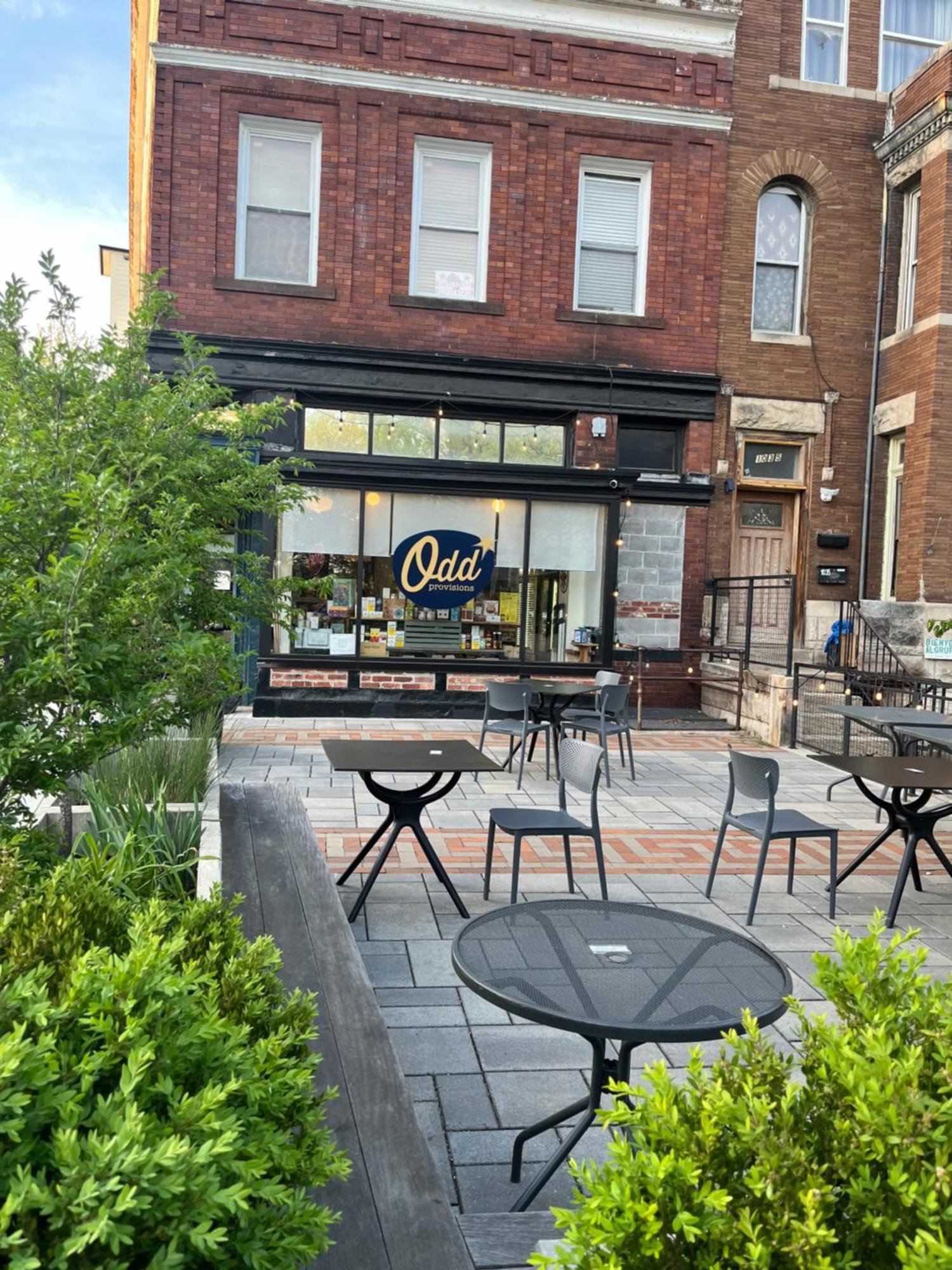 Renovated Basement 2bdrm Near Metro *