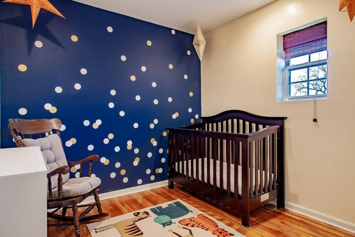 Family-friendly For Travelers Near Subway Washington