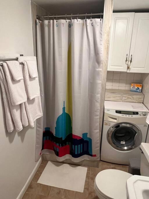 Apartment In The Heart Of Logan Circle: Fully Walkable Washington