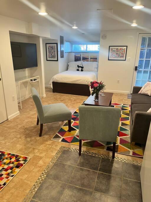 Apartment In The Heart Of Logan Circle: Fully Walkable