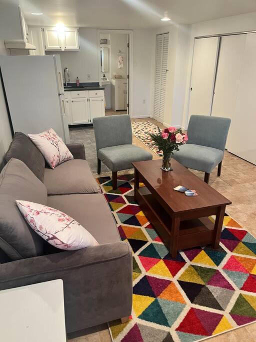 In The Heart Of Logan Circle: Fully Walkable