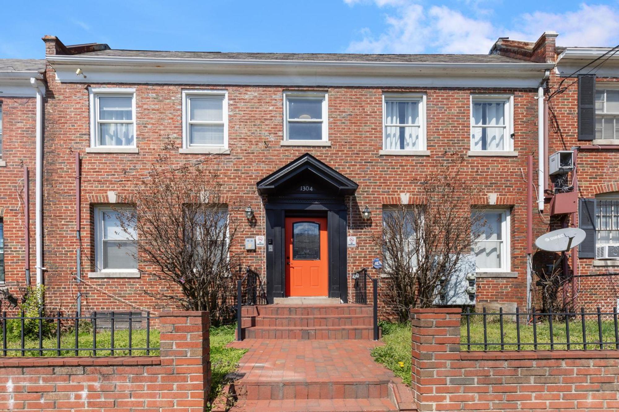 Apartment Luxury 2bd Haven In Dc's Heart! Washington