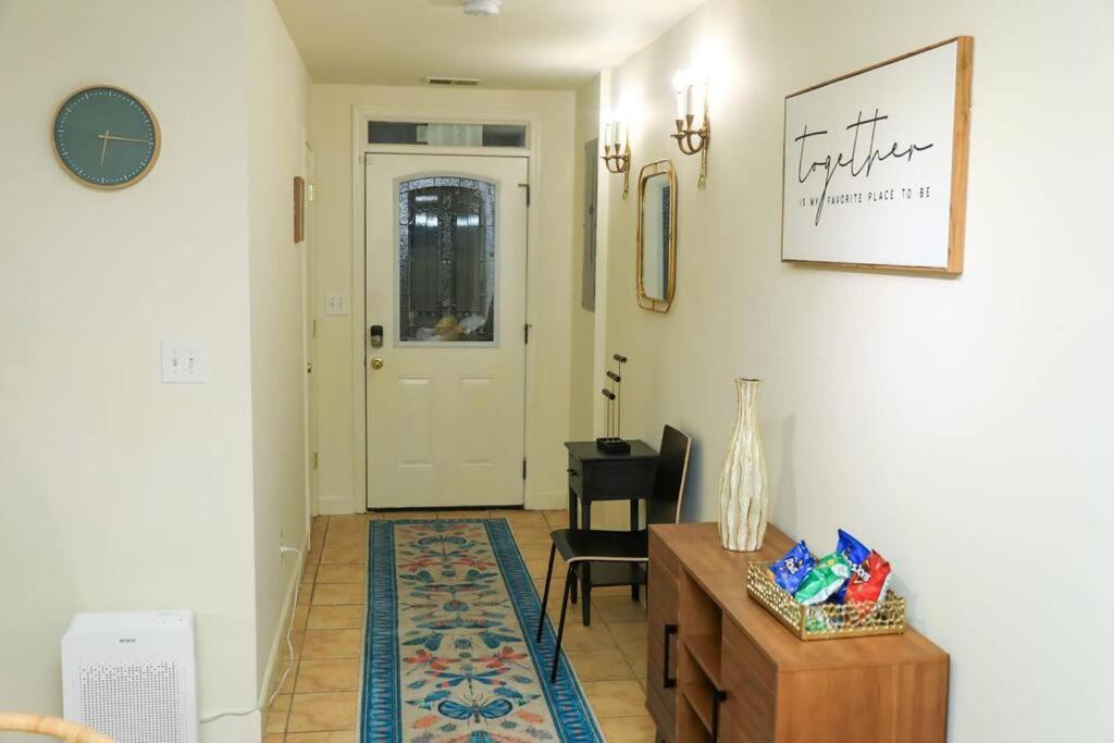 Private With Ensuite Bathroom Centrally Located