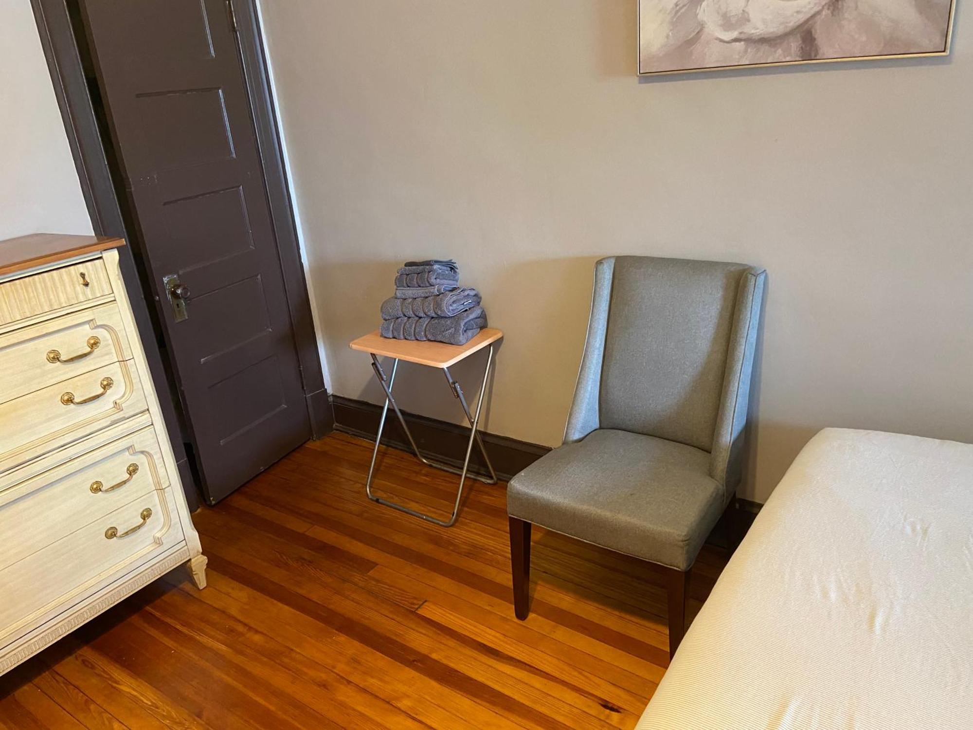 3 Bedroom Th Free Parking Walk 2 Metro * Washington