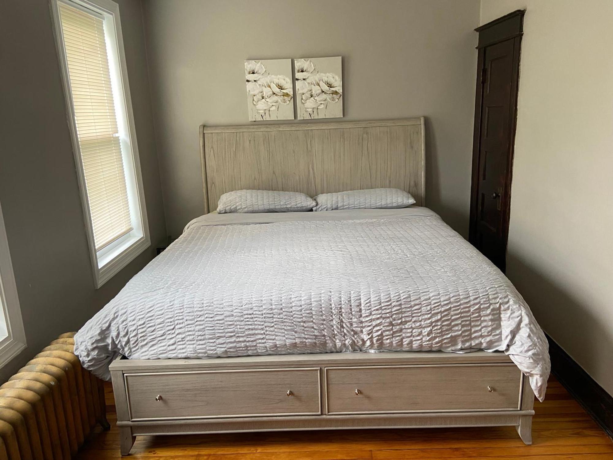 3 Bedroom Th Free Parking Walk 2 Metro *