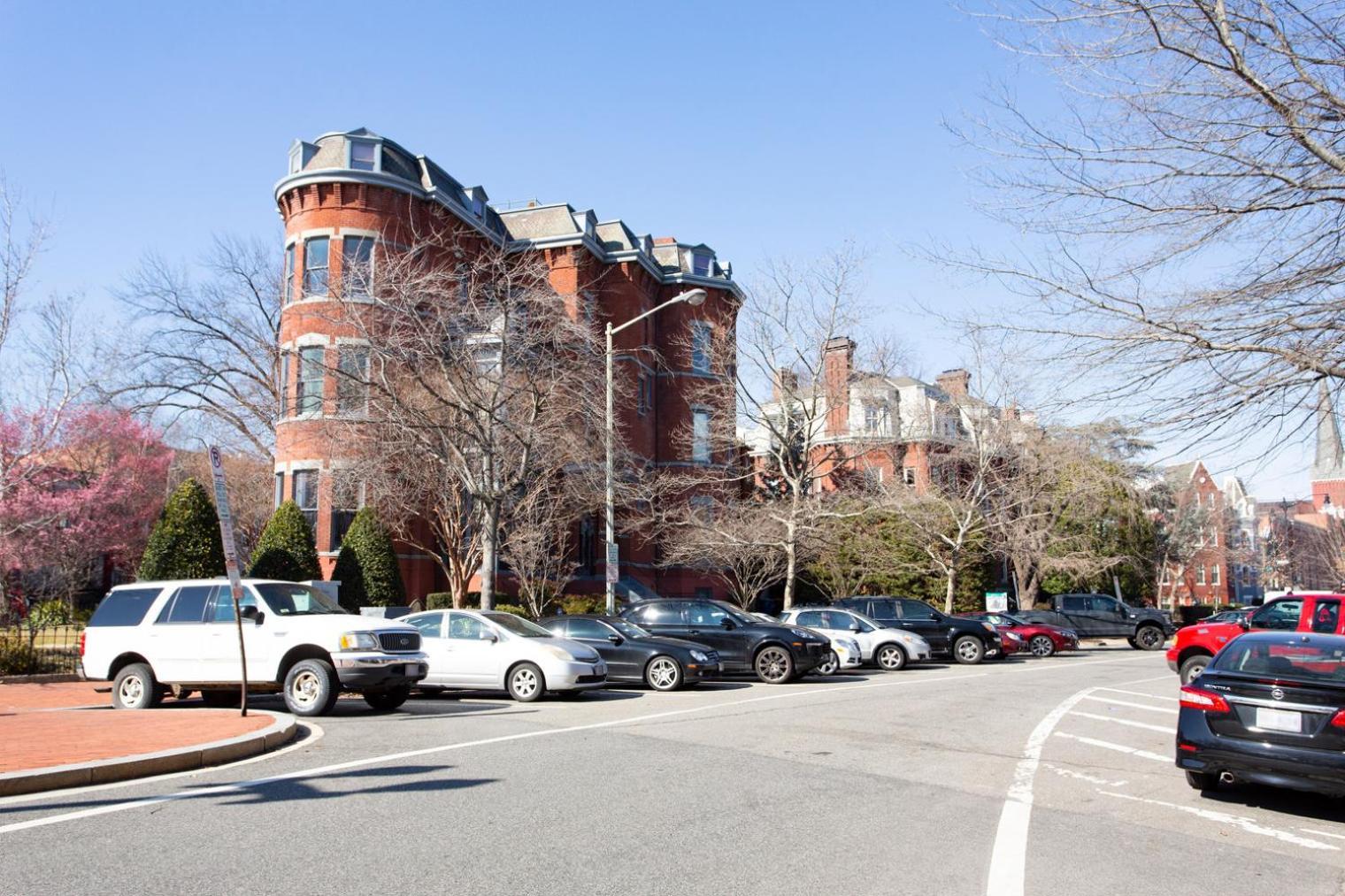 Apartment Sleek Logan Circle 1br W Wd Nr 14th St Wdc-24 Washington