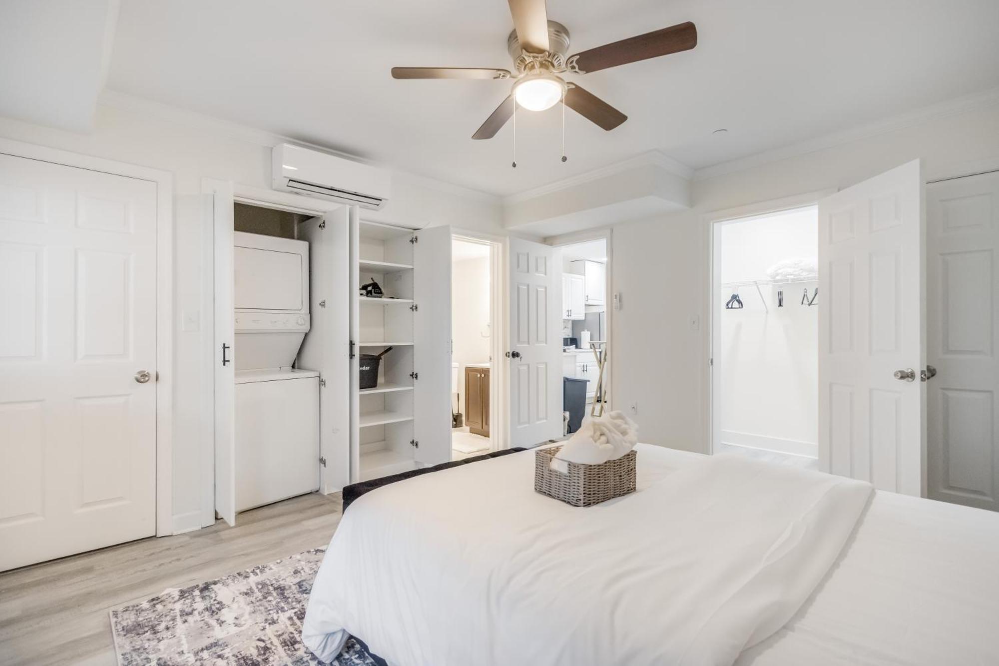 Charming Loft - Unit B * Washington