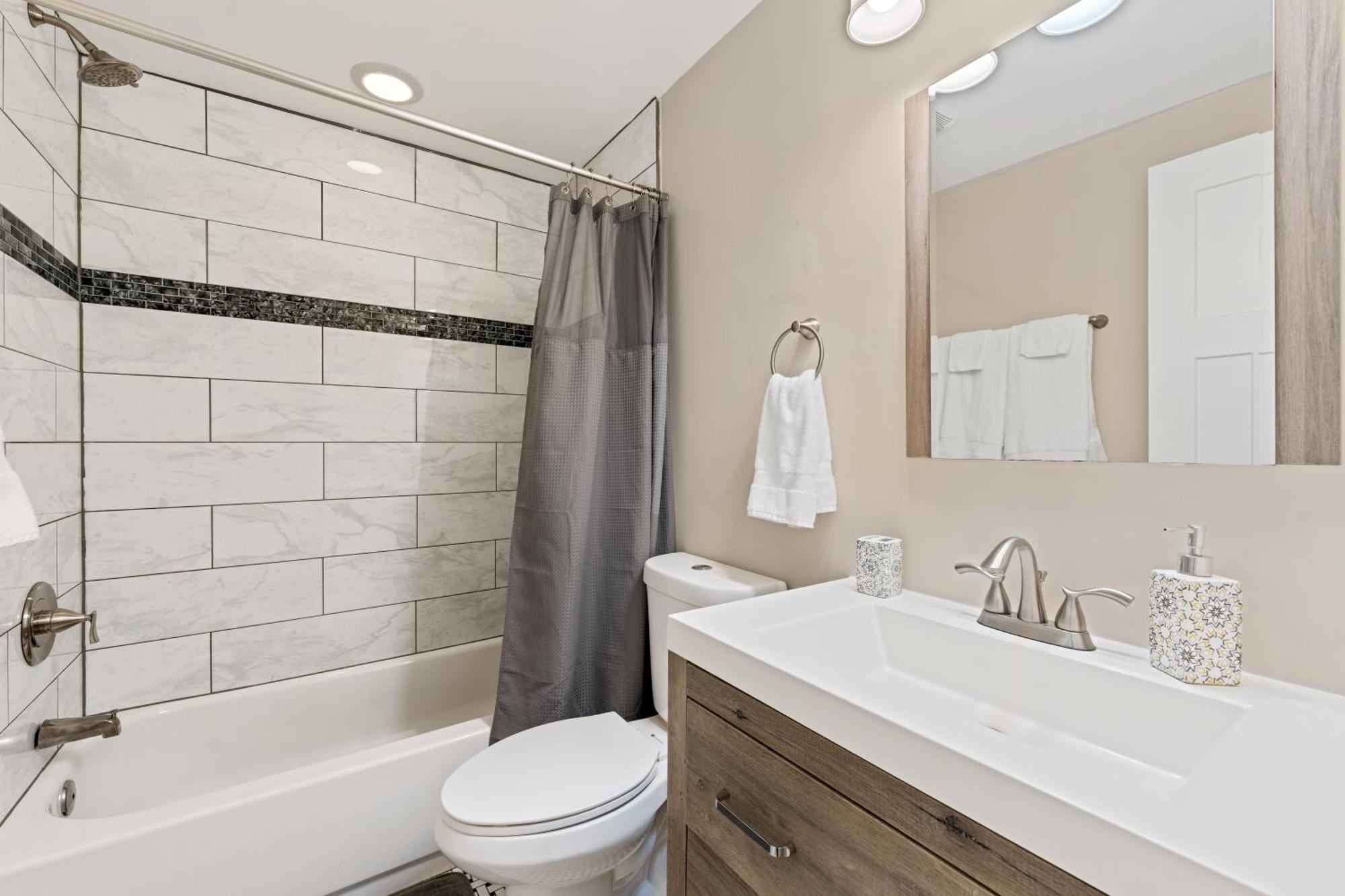 Adorable Infant Friendly 1br Retreat