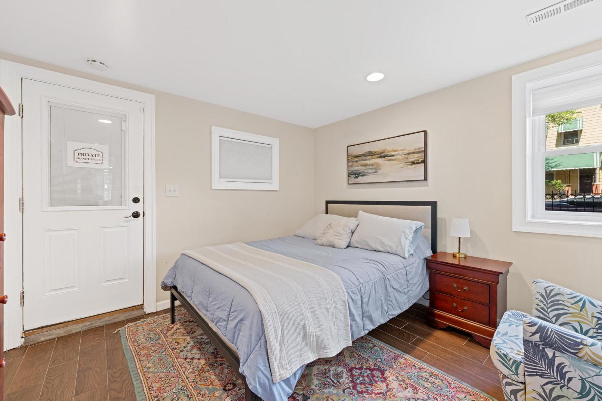 Adorable Infant Friendly 1br Retreat *