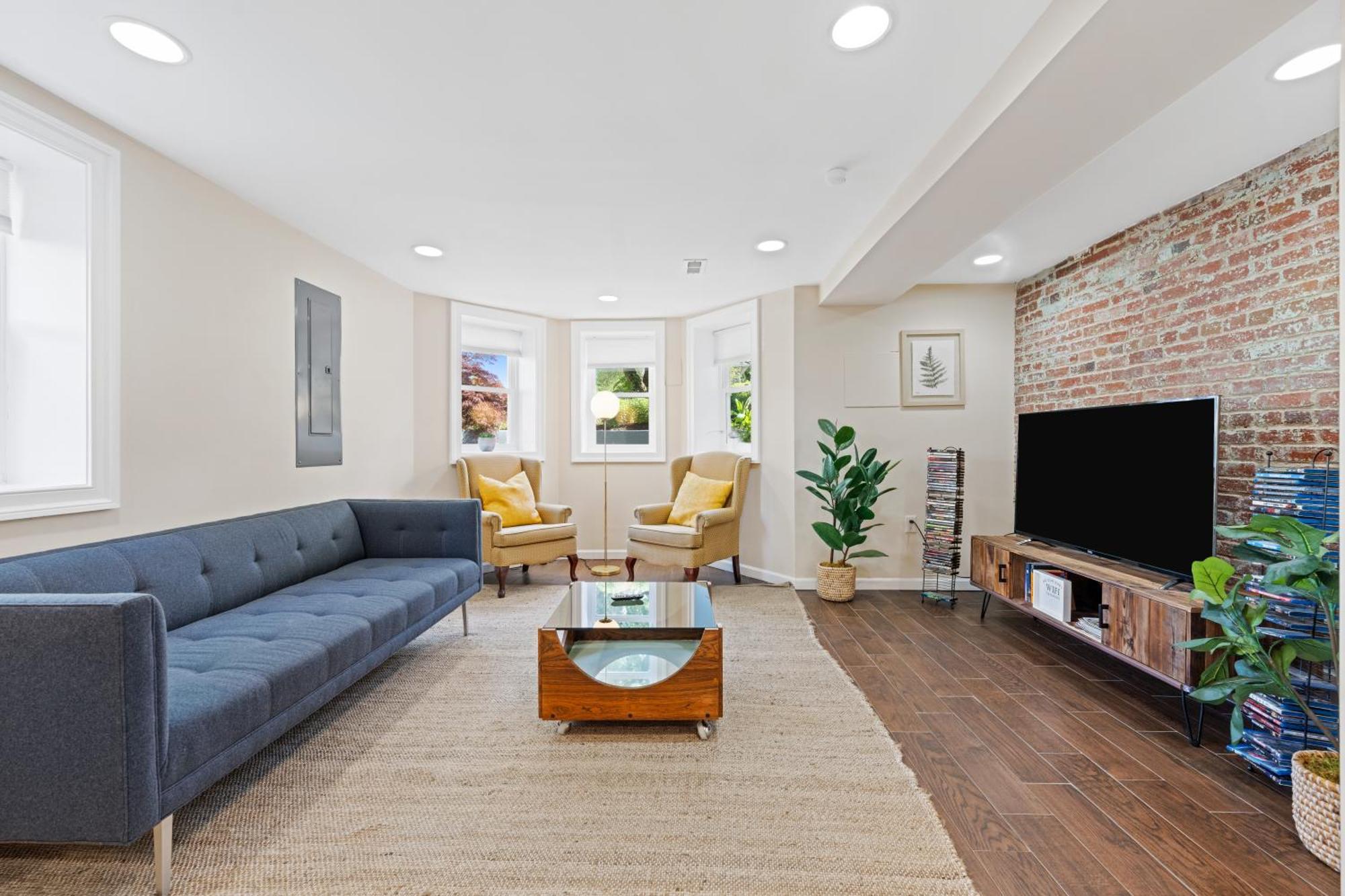 Adorable Infant Friendly 1br Retreat Apartment Washington