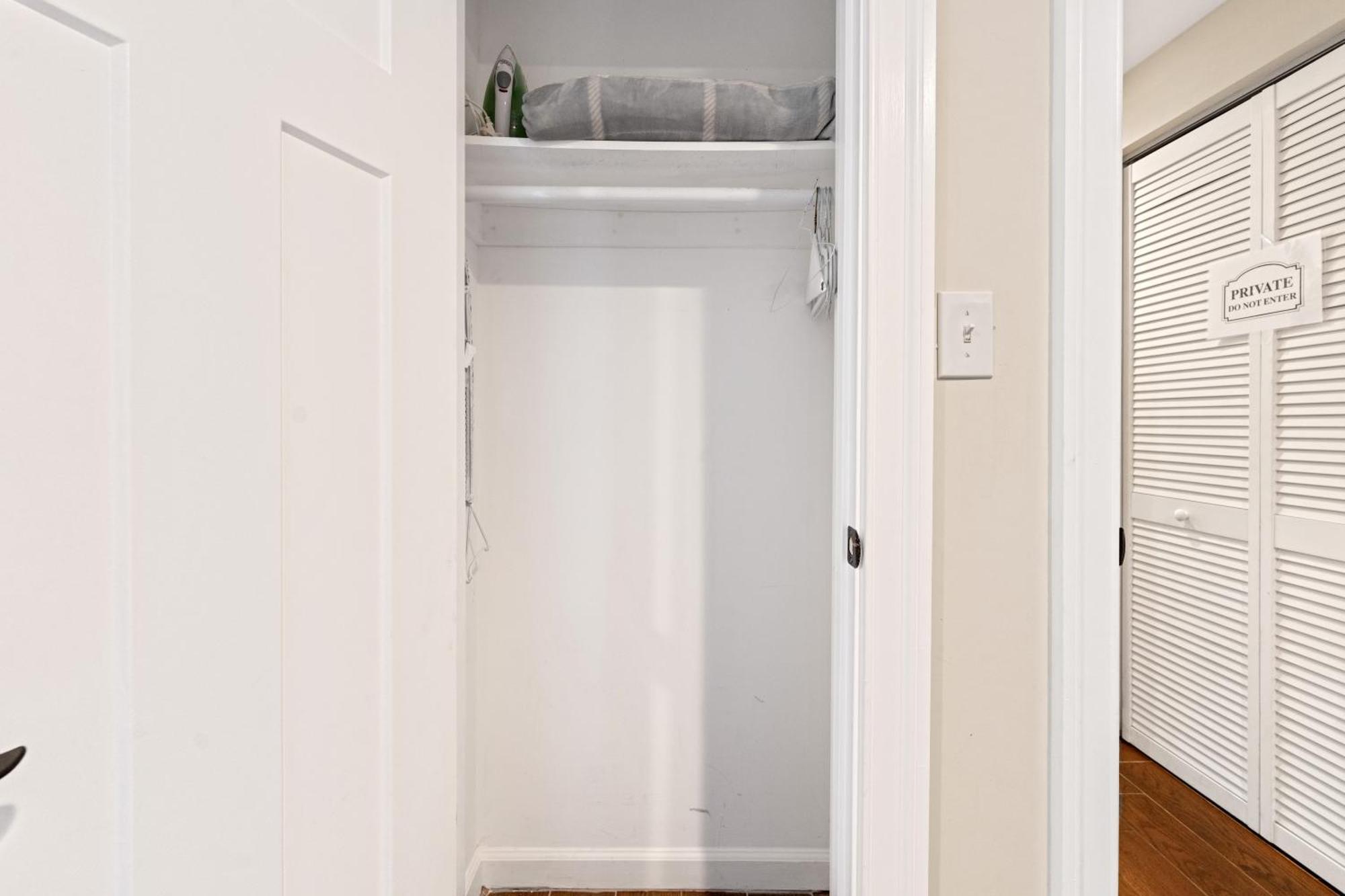 Adorable Infant Friendly 1br Retreat *