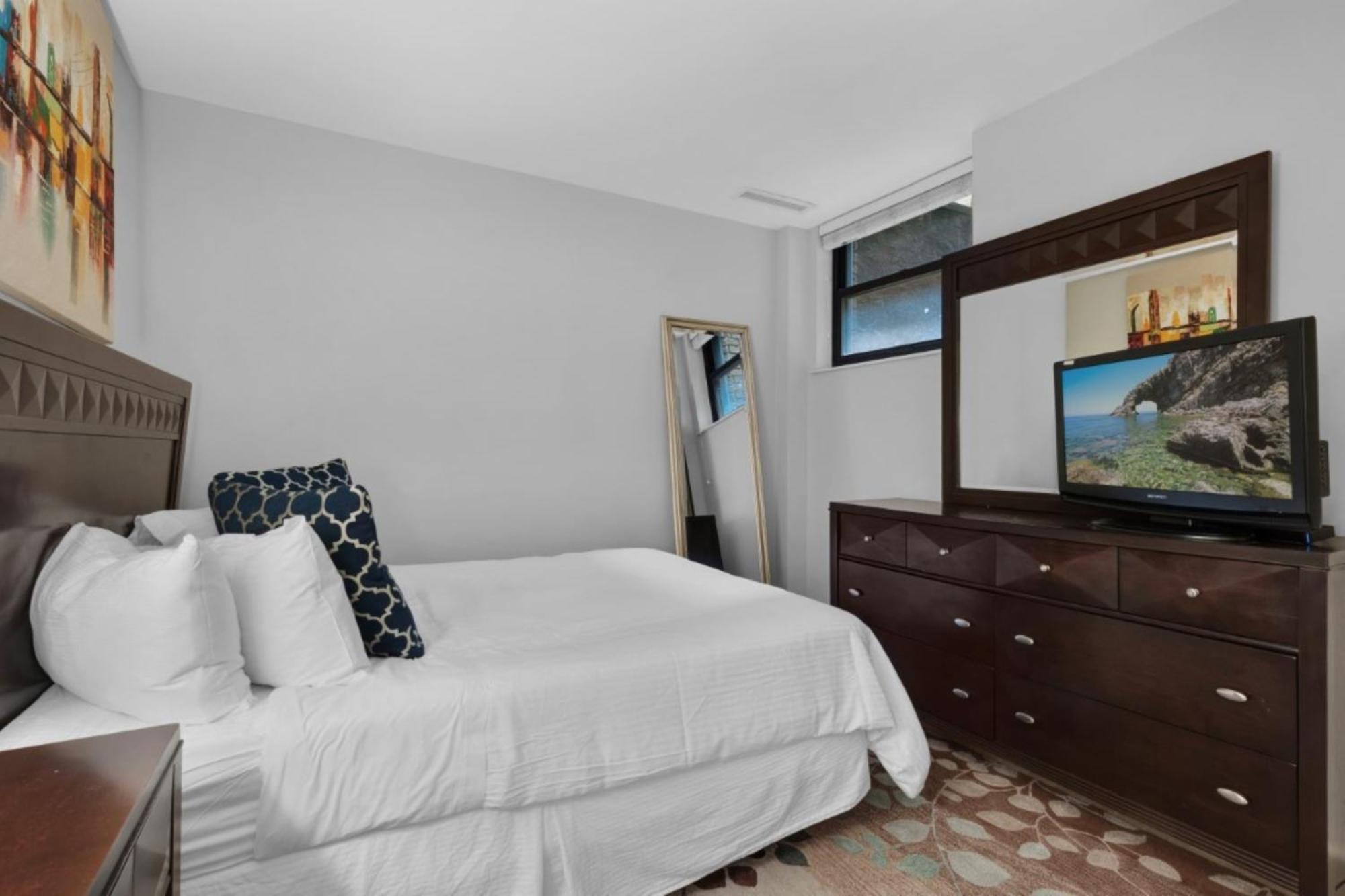 Global Luxury At The White House Inn Washington