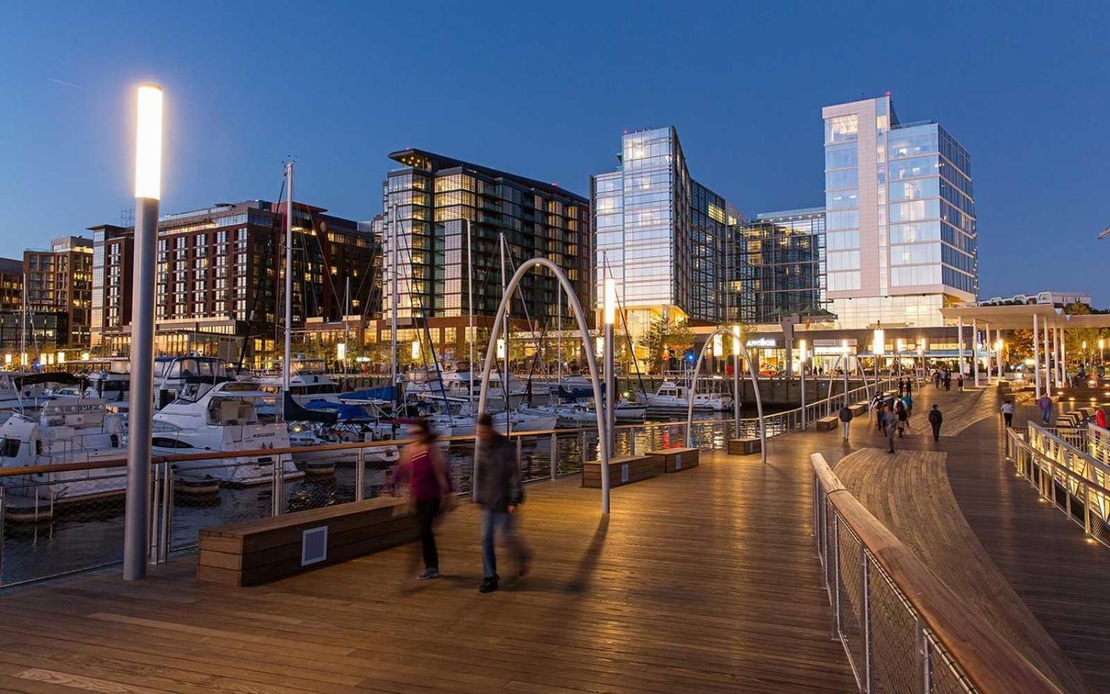 Monthier The Wharf Blw1s2u68-1