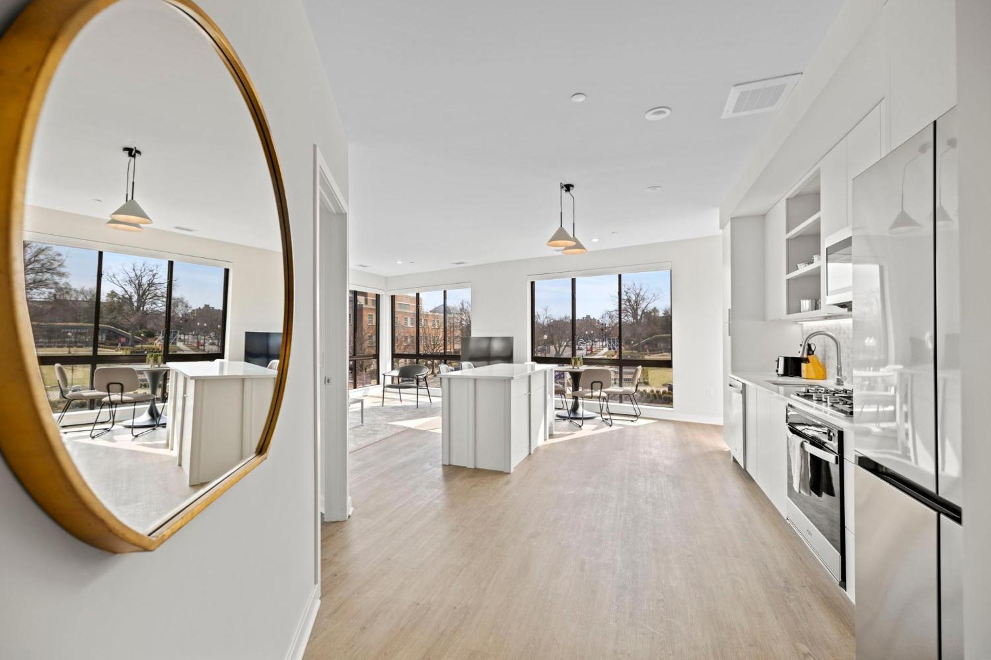 Placemakr Cathedral Heights * Washington