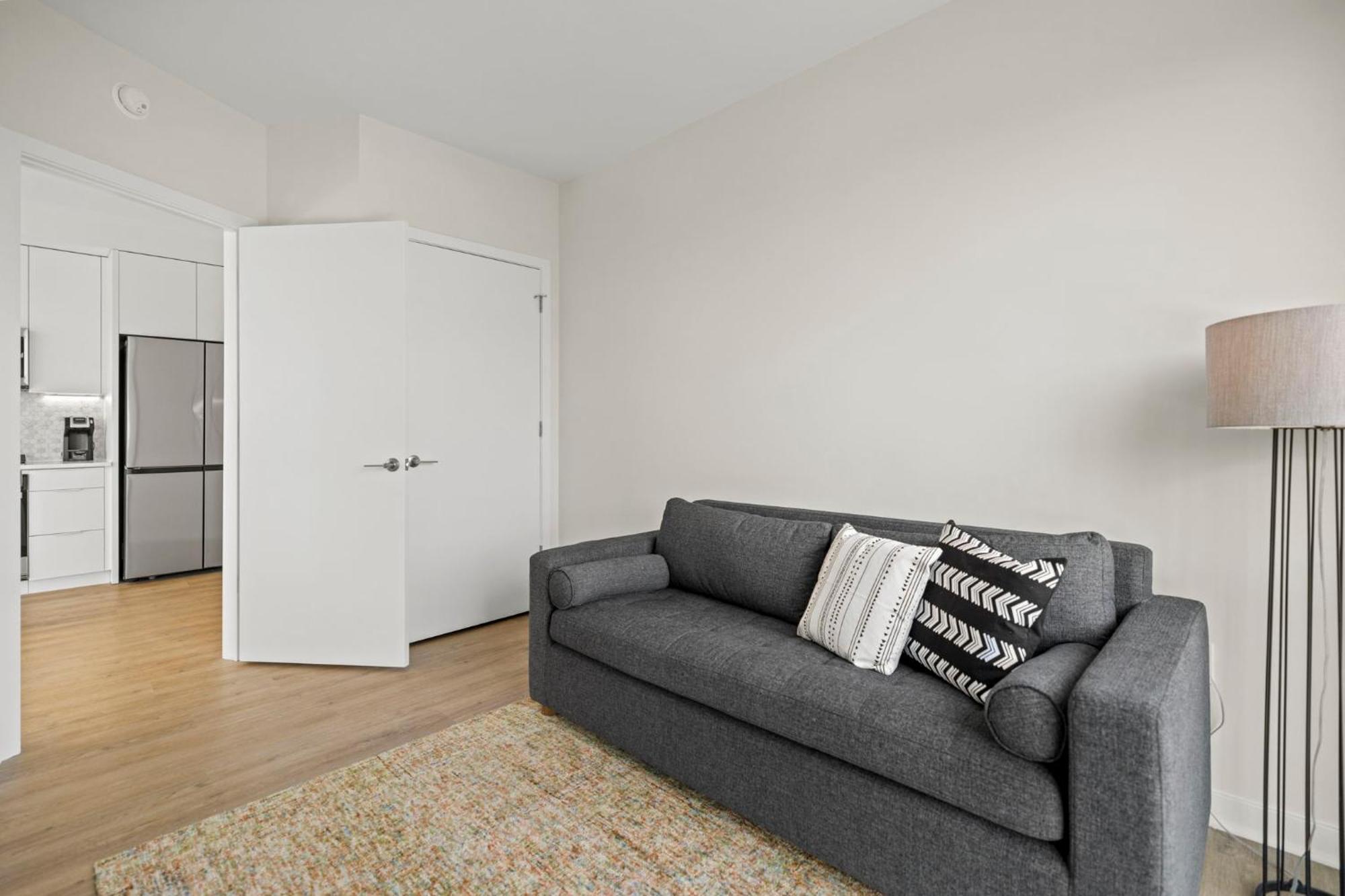 Apartment Placemakr Cathedral Heights *
