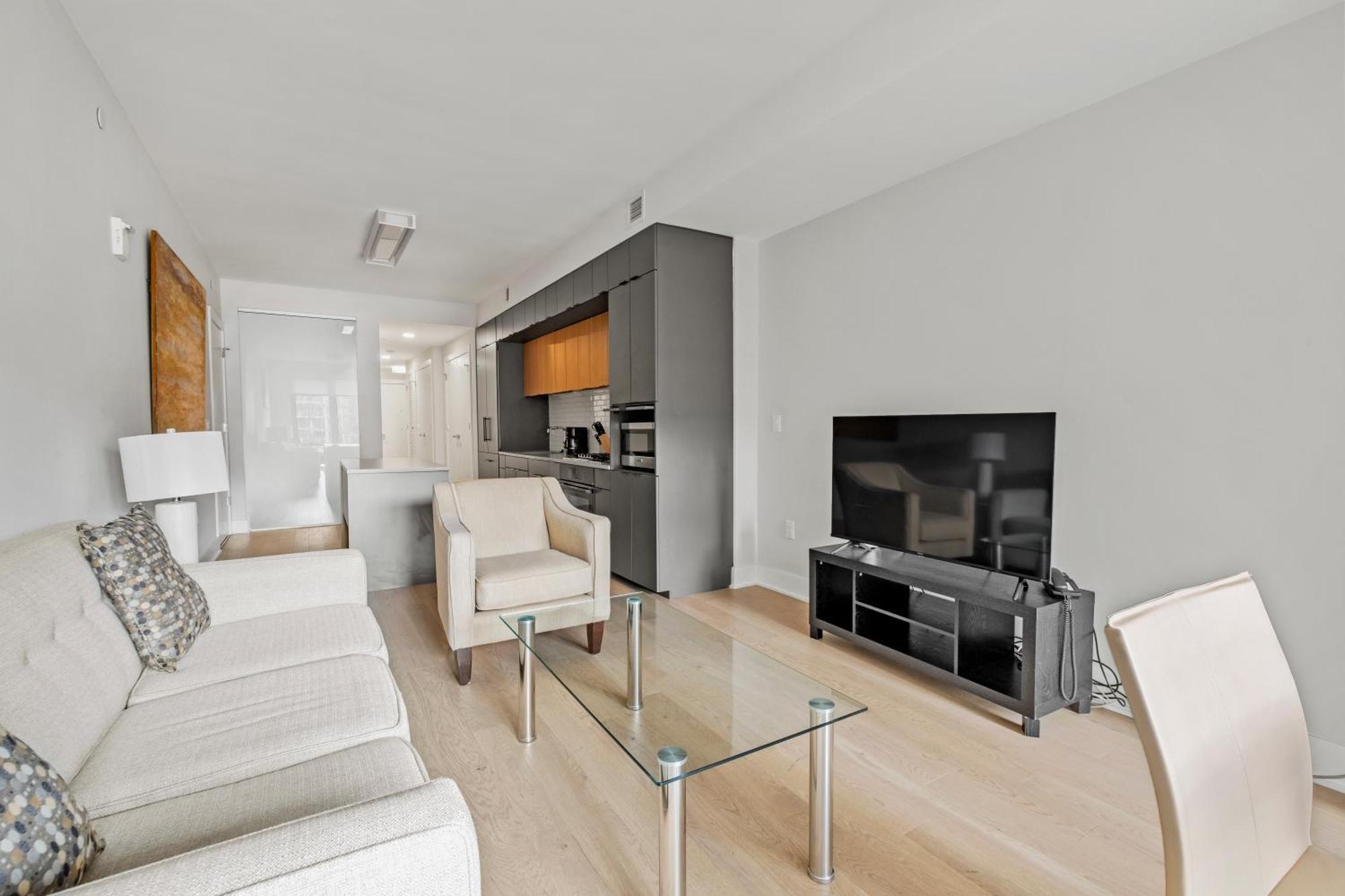 Global Luxury At Tribeca Hotel