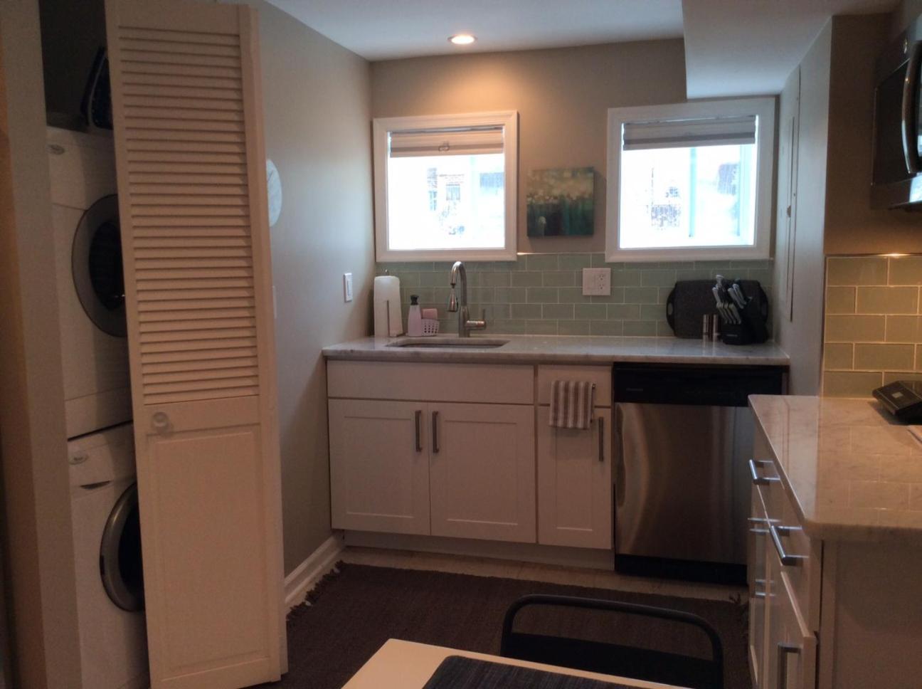 Stylish Renovated Flat, Central, Walk To Dc Sights Apartment *