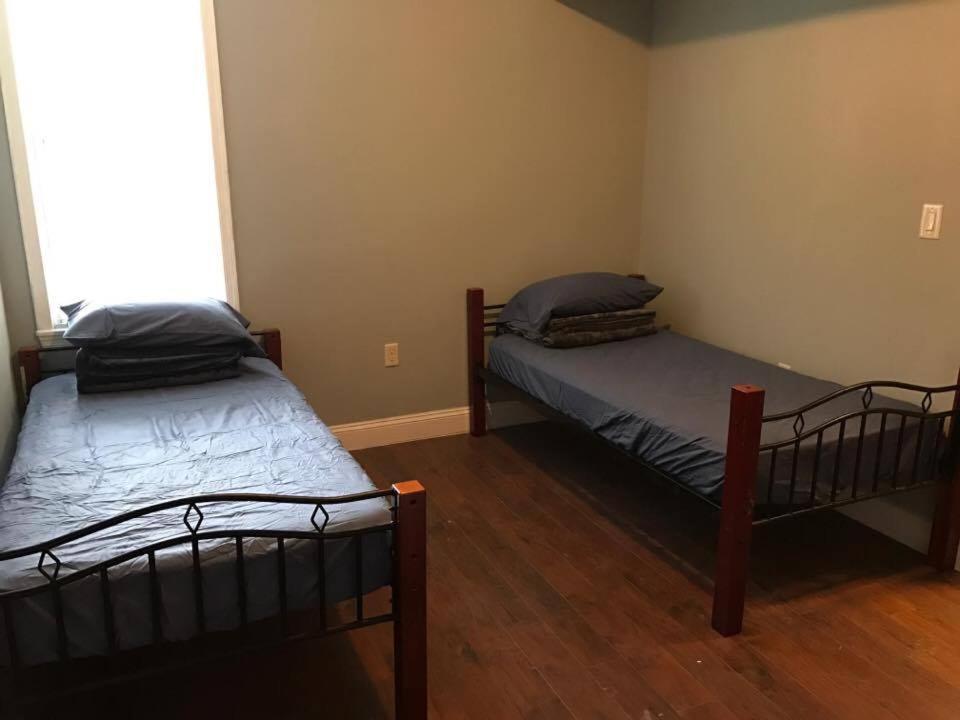 202 Private Room-double Twin Bed In Cohi Dc! Guest house