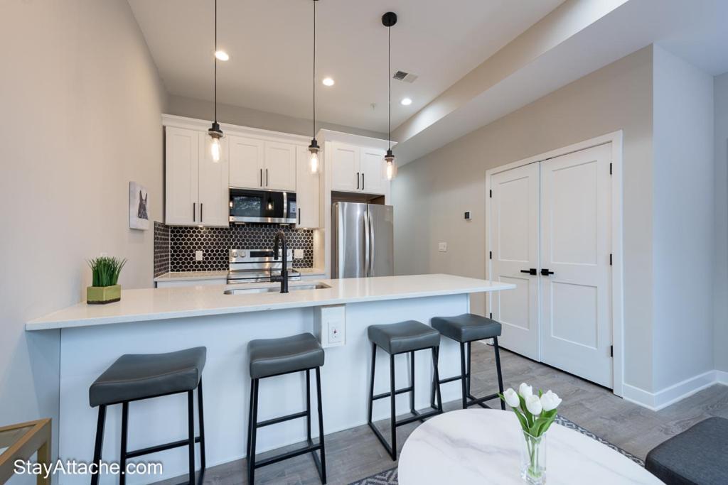 Apartment Lux 2br In Dc With Patio Washington