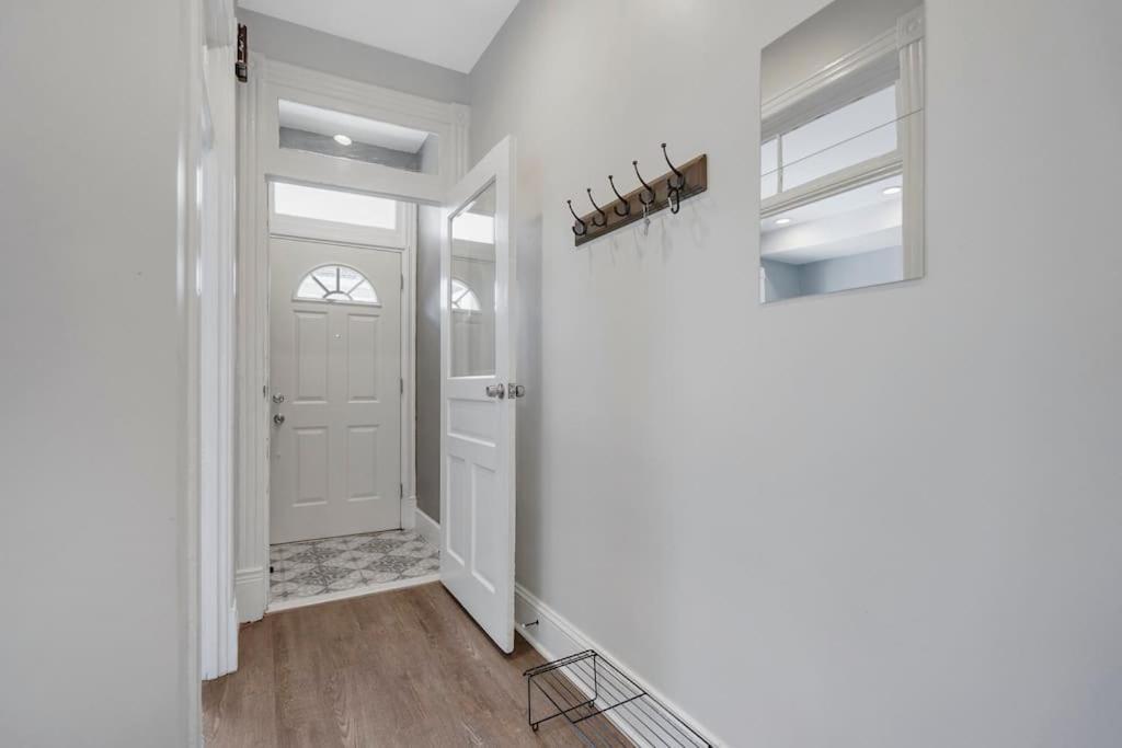 Stunning Renovated Dc Holiday home Washington