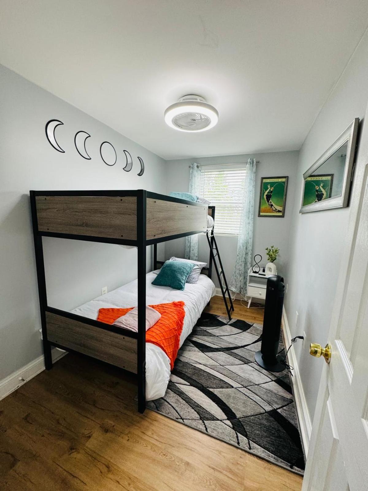 Spacious, Relaxing And Gorgeous 5bd 5ba House In Dc *