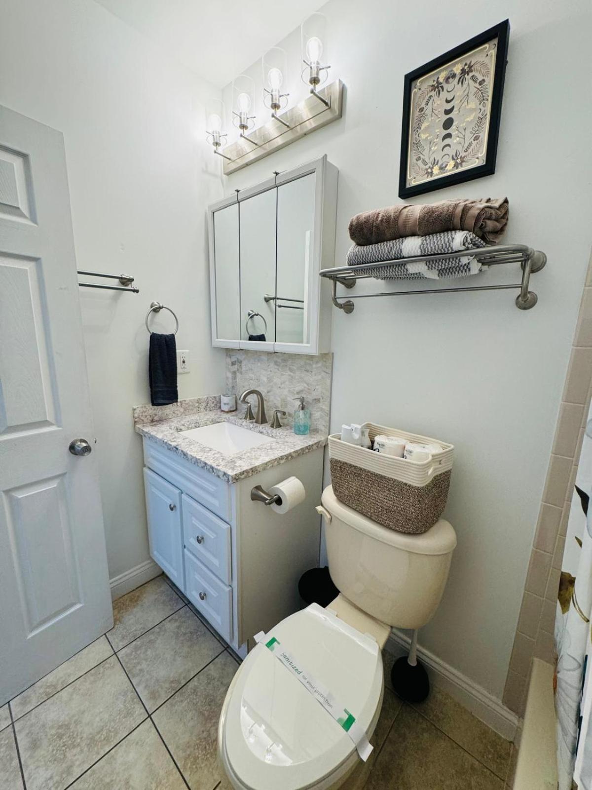 Spacious, Relaxing And Gorgeous 5bd 5ba House In Dc * Washington