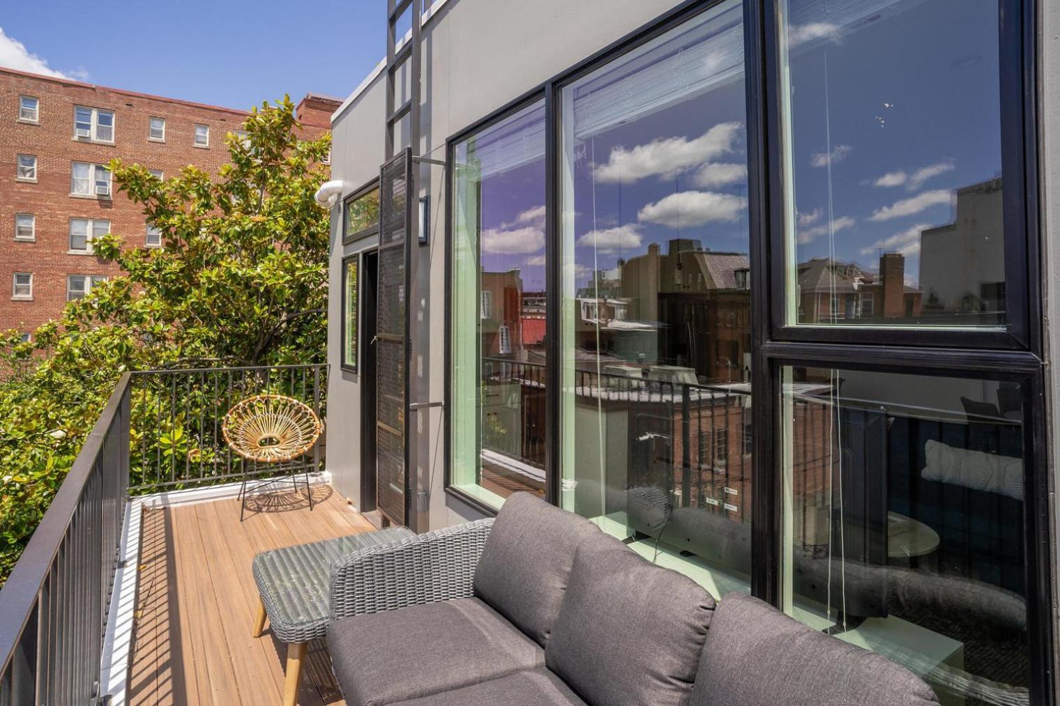Apartment Dupont Circle 2br W Wd Nr Restaurants Bars Wdc-738 Washington