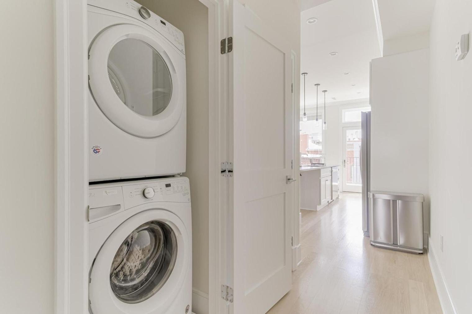 Dupont Circle 2br W Wd Nr Restaurants Bars Wdc-738 Apartment