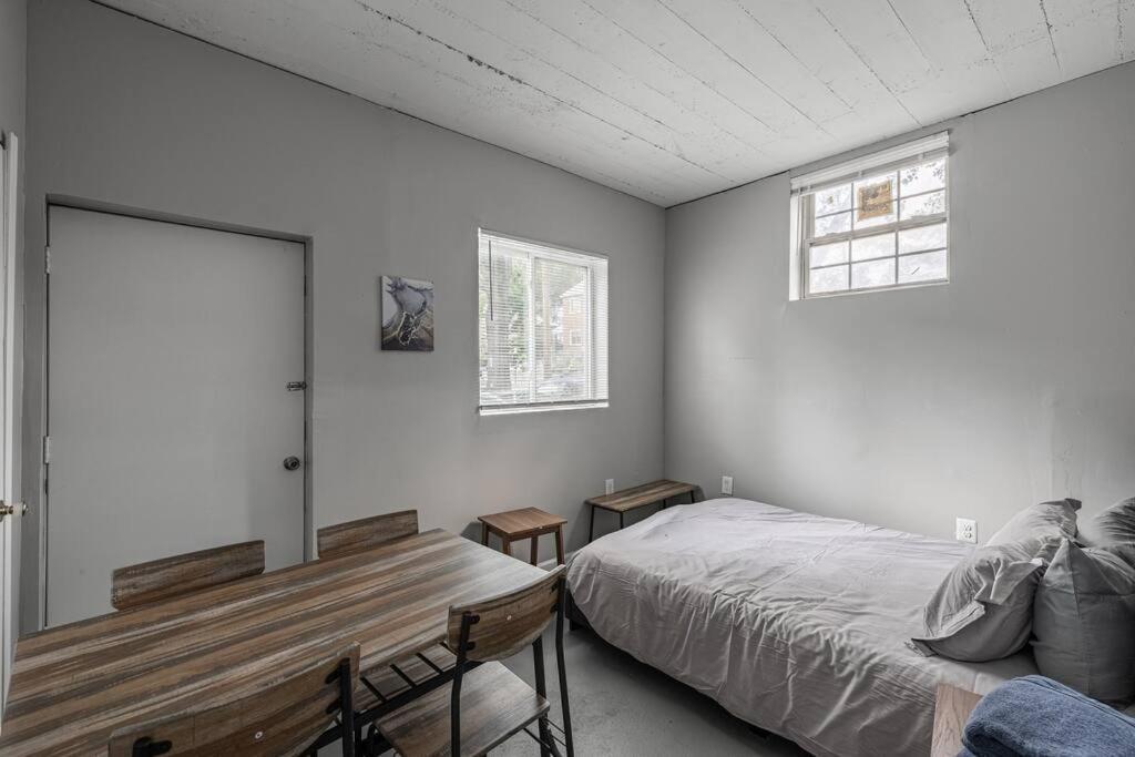 Perfectly Located 2br In Dc With Private Parking