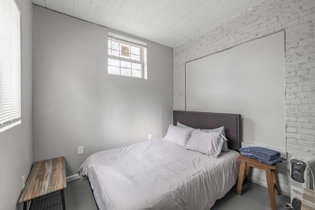 Apartment Perfectly Located 2br In Dc With Private Parking Washington