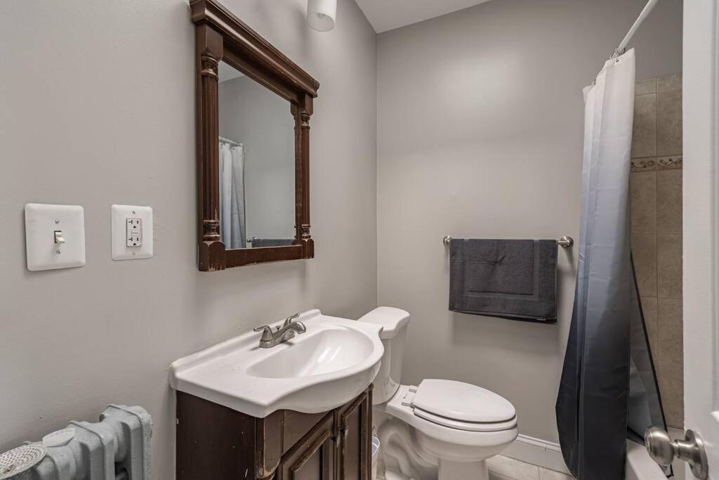 Cozy 3br House In Dc With Parking * Washington