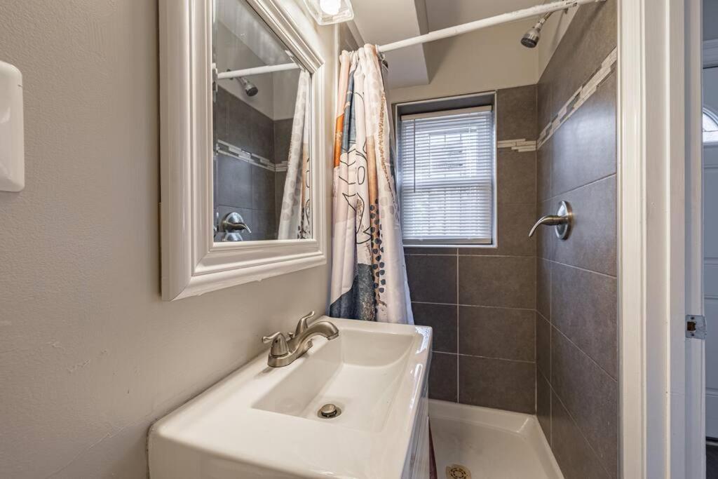 Holiday home Cozy 3br House In Dc With Parking Washington