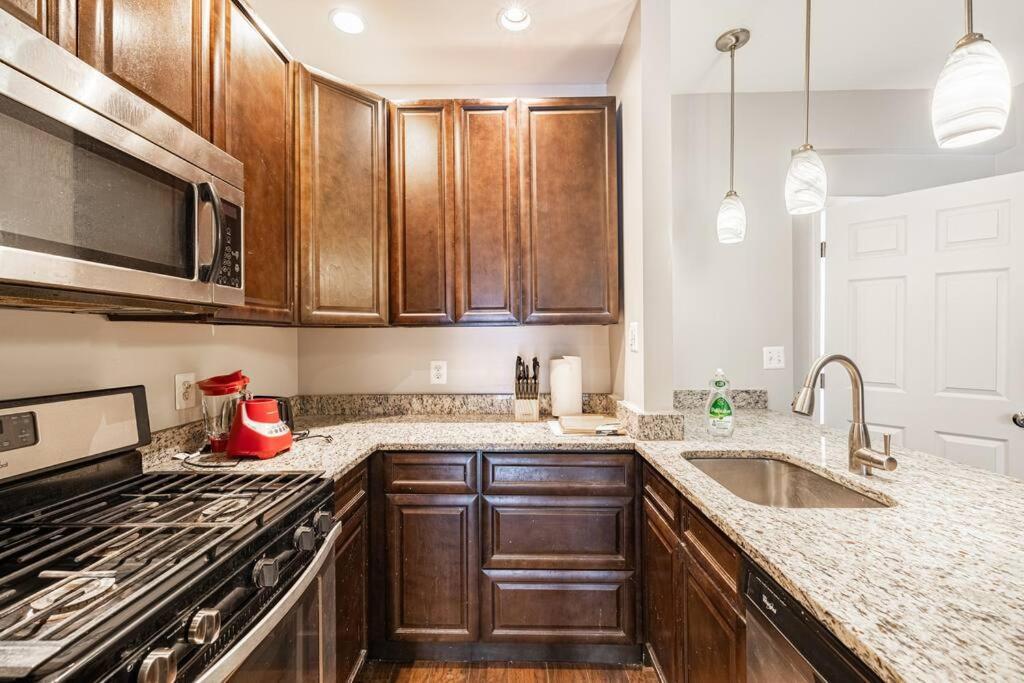Cozy 3br House In Dc With Parking Holiday home