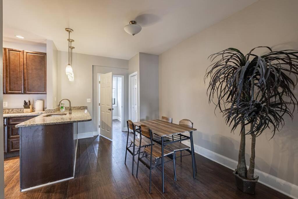 Holiday home Cozy 3br House In Dc With Parking