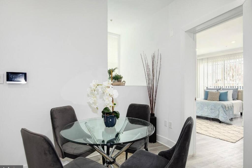 Holiday home Amazing Capital Hill , Step Away Gym, Shopping