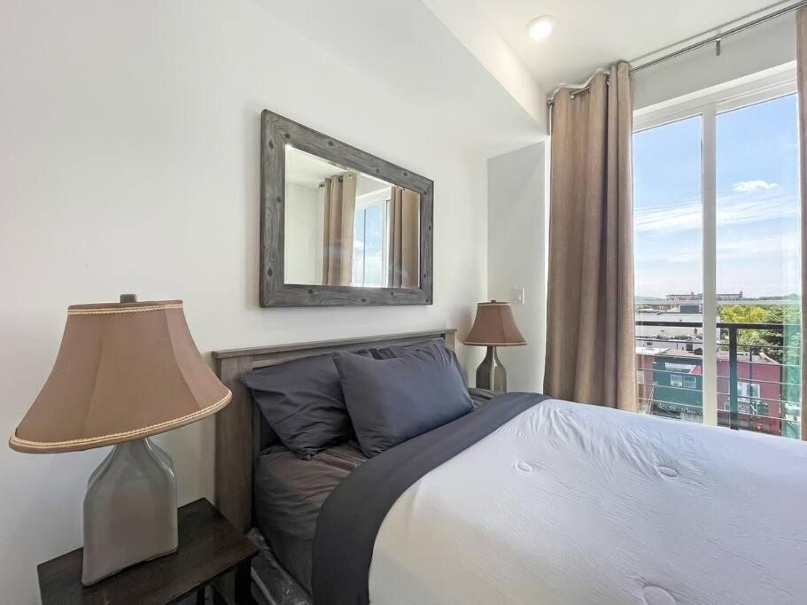 Luxury Penthouse , Private Roofdeck & Amazing View * Washington